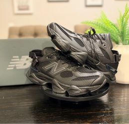 New Balance 9060 Triple Black Sneakers
