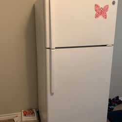 Standard Size Refrigerator