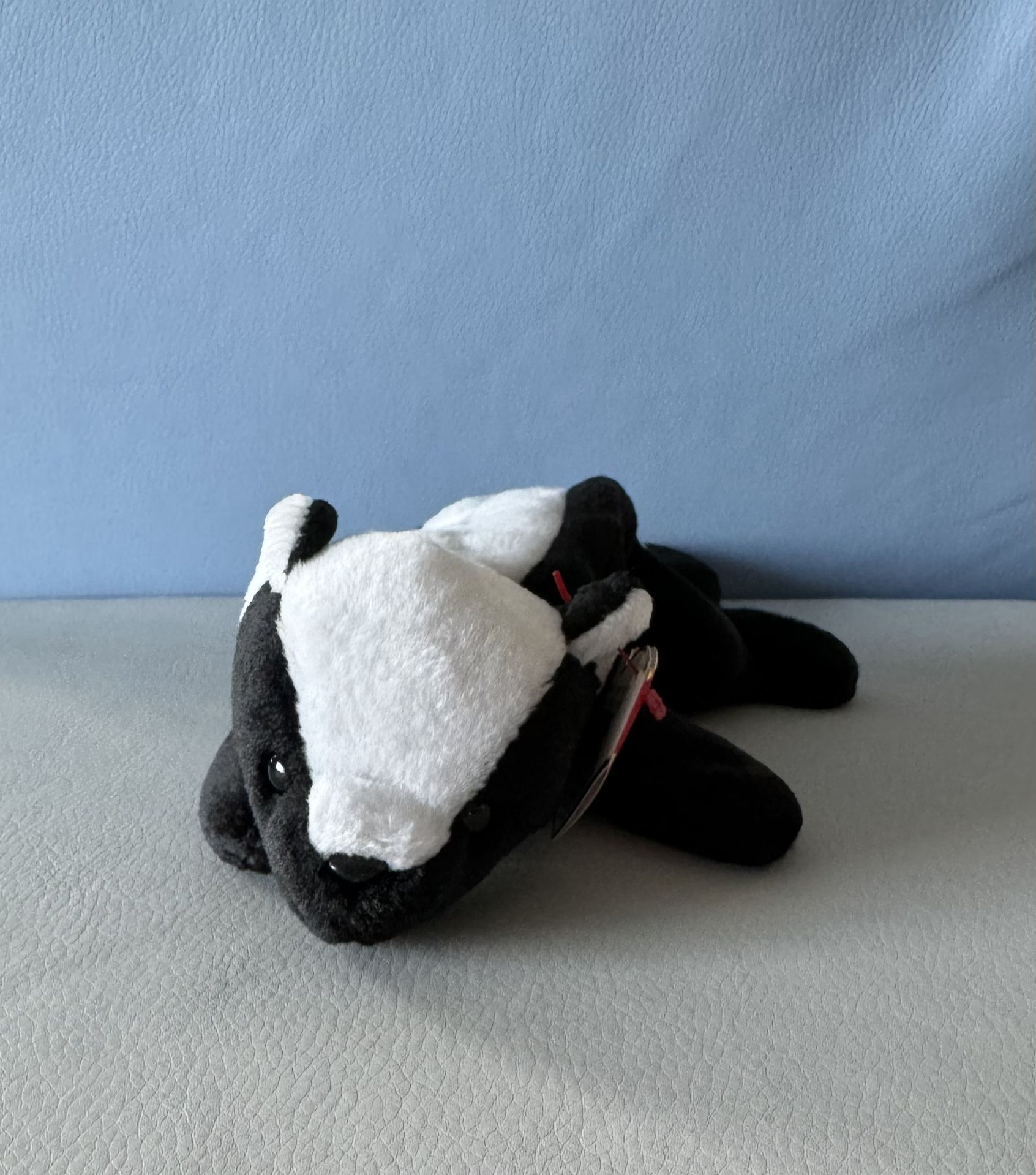 Rare Ty Stinky the Skunk Beanie Baby