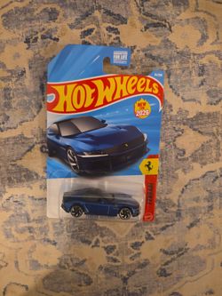 Hotwheels Ferrari 12cilindri in blue.