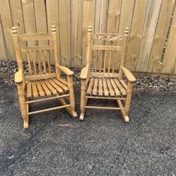 2 Kids Cracker Barrel Rocking Chairs