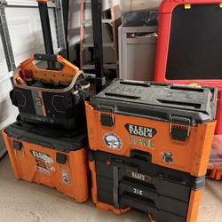 KLEIN MOD BOX *NEED GONE TODAY*