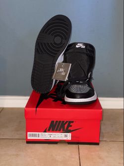 Air Jordan 1 Big Silver Toe Size (W:9),(M7.5)