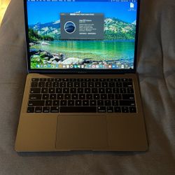 MacBook 2018 13” Retina | Intel i5 | 8 GB 