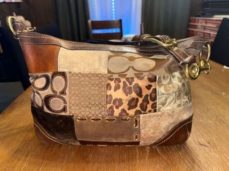 Coach Patchwork Jacquard Shoulder Bag or Carly.  NºF0893-F12842