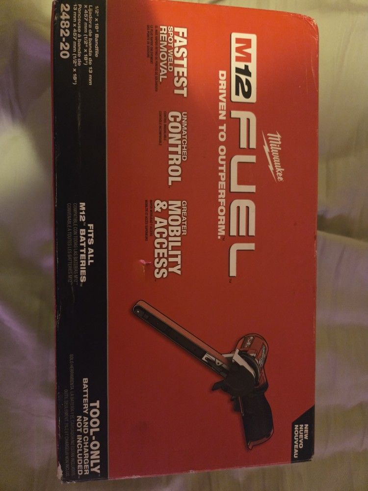 Milwaukee 1/2 in. x 18 in. Bandfile