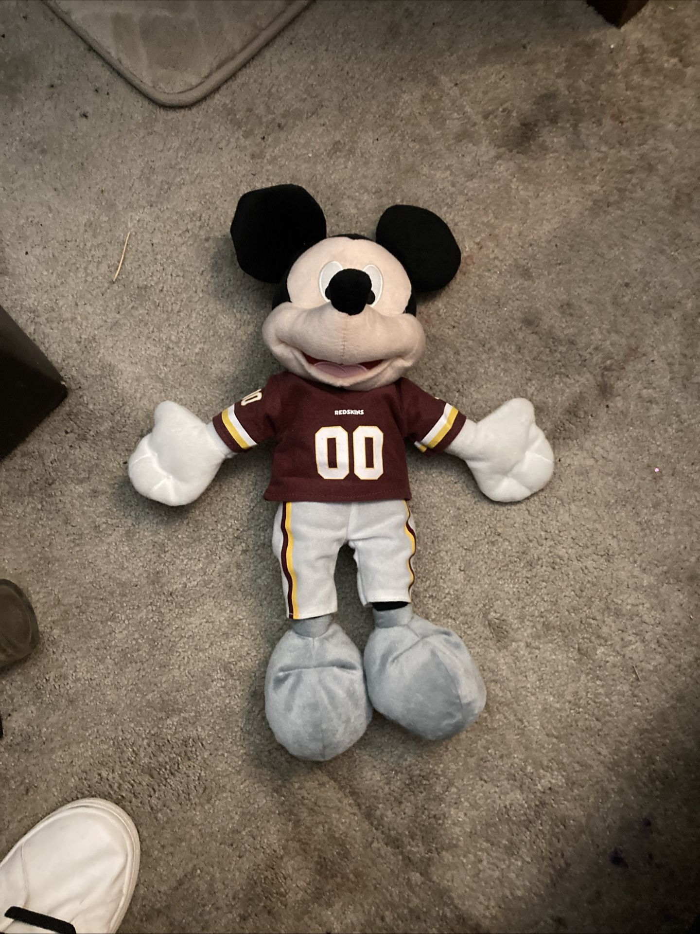 NFL Disney Mickey Mouse Washington Redskins Stuffed Animal