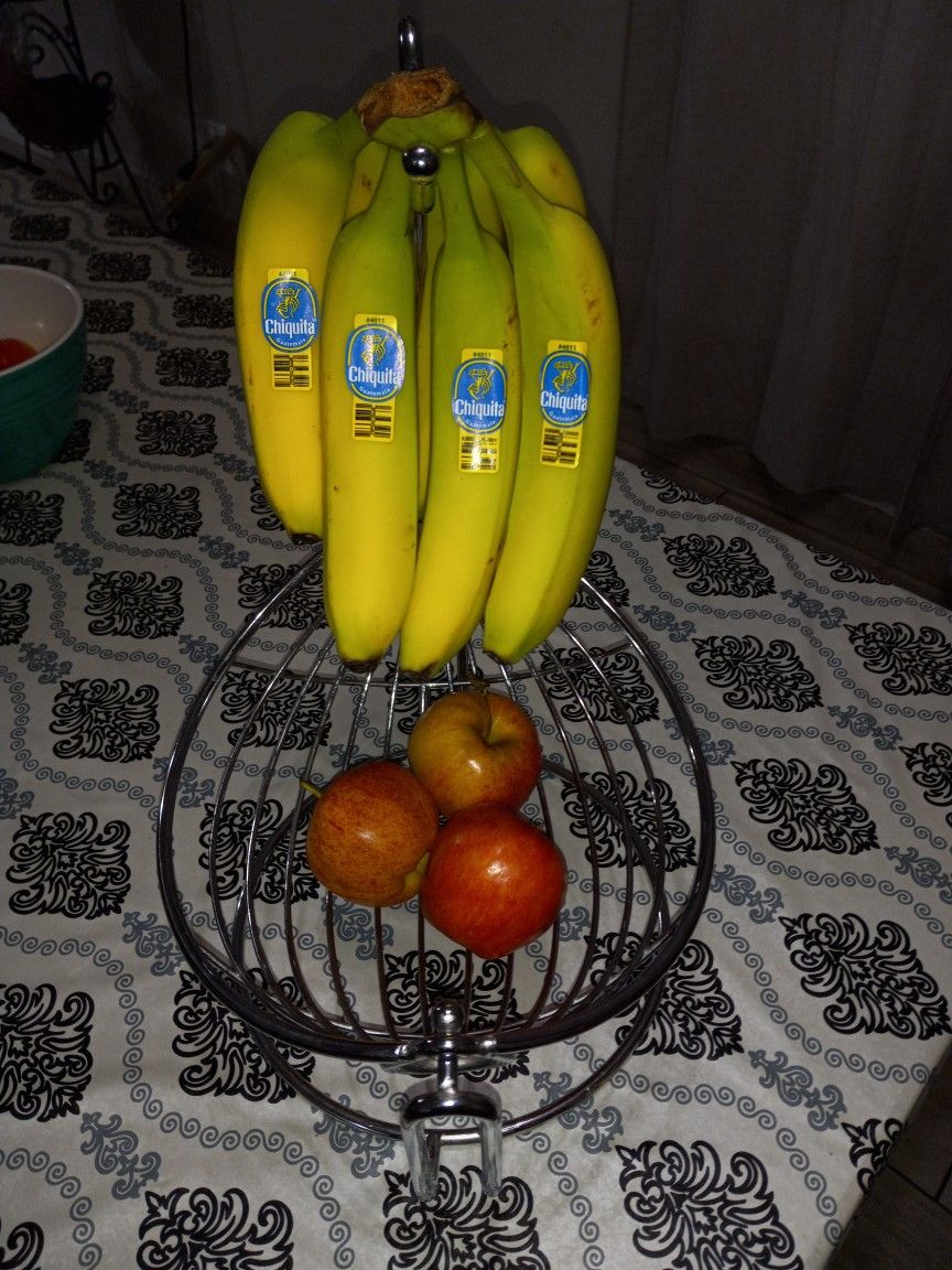 Fruit basket