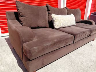 Brown Couch (delivery available)