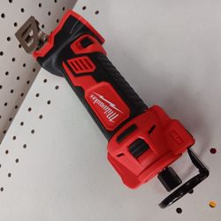 Milwaukee New Cut Out 18M 