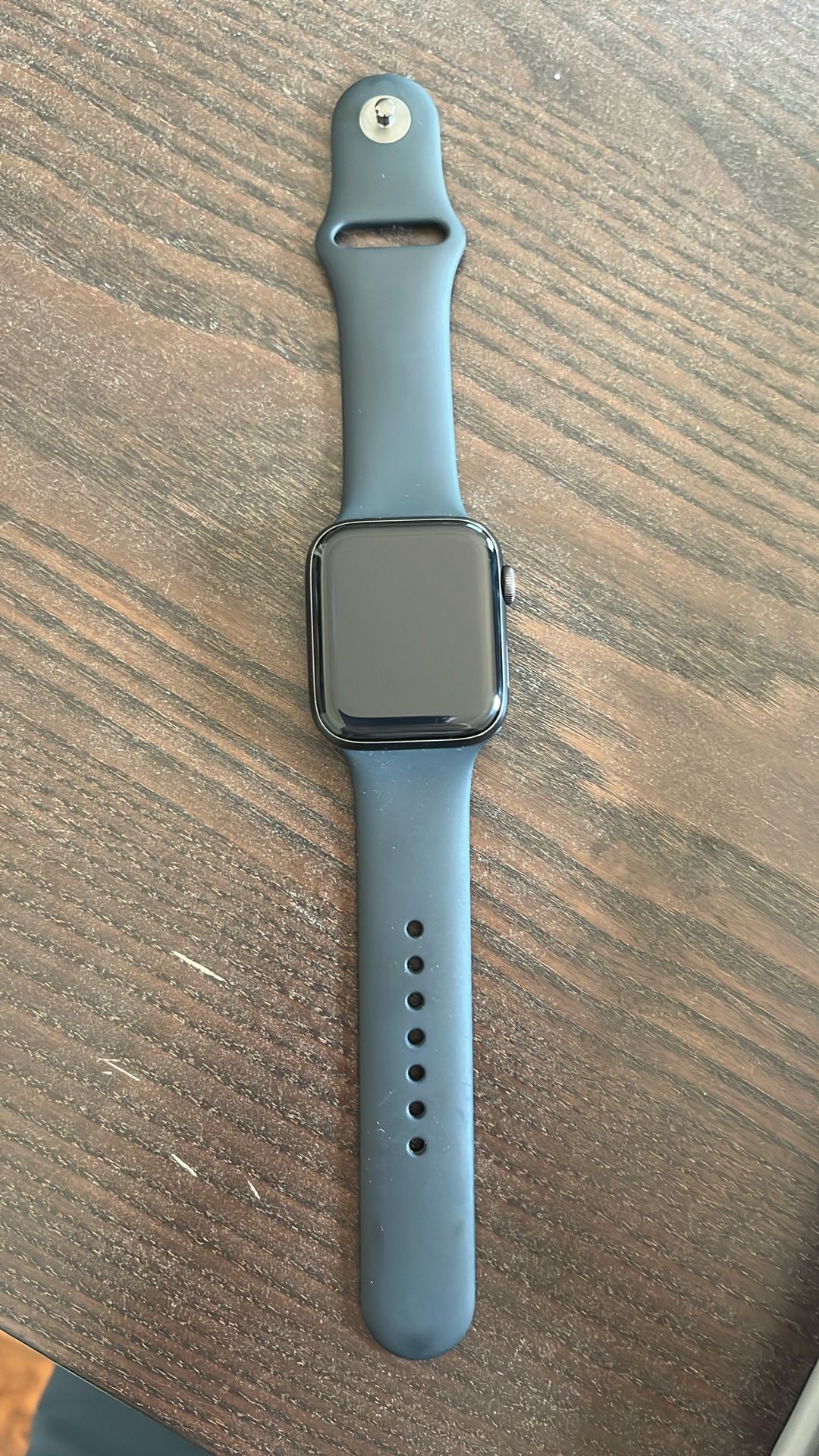 Apple Watch SE 44 Cellular
