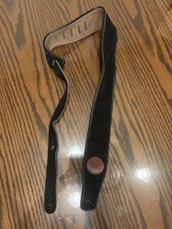 Levy’s Bass Strap