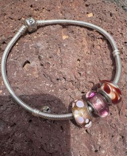 Elegant Pandora Sterling Silver Bracelet – 9” with 3 Pandora 925 Beads