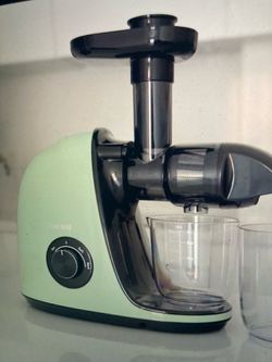Jocuu Slow Juicer (used)