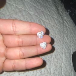 Heart Diamond Earrings ❄️💎