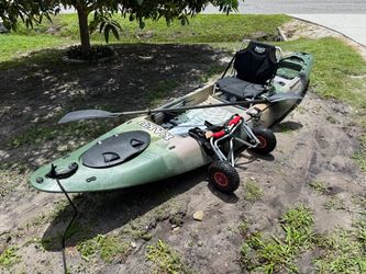 12.5’ Kaku Wahoo Kayak