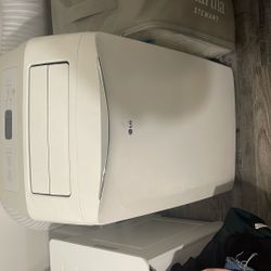 Lg Portable Air Conditioner 14.000 BTUS