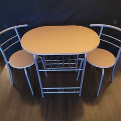 New Condition Small Table And Chairs