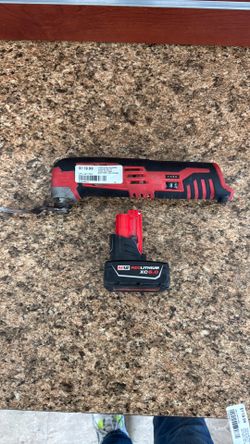 Tools Milwaukee multitool 2426-20