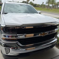 Chevy Silverado 2018 LT 