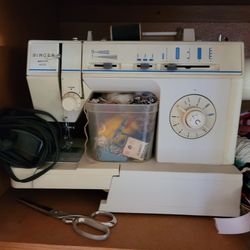Singer 4525 Sewing Machine