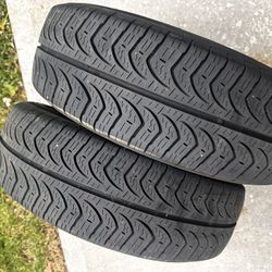 185/65R15 Pirelli P4 FOUR SEASONS Plus