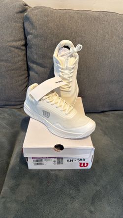 Wilson Courtglide W women’s size 11