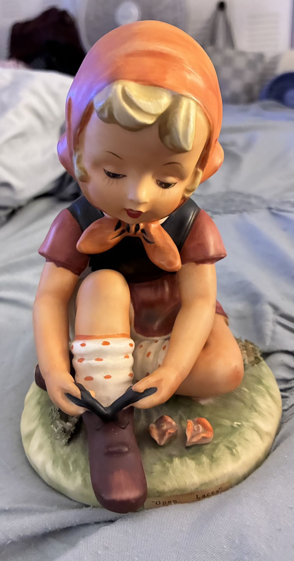 These are vintage Erich Stauffer porcelain figurines manufactured by Arnart Creations, likely produced in Japan in the mid-20th century.