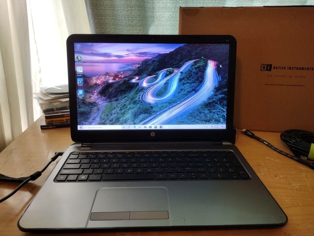 HP 255 G3 Laptop