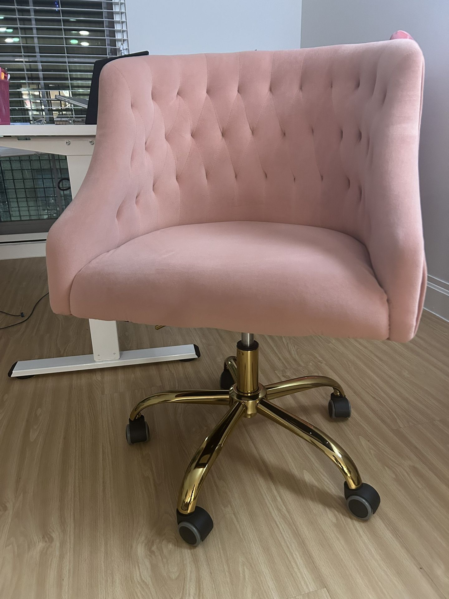 Velvet Task Chair