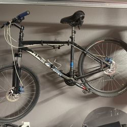 Specialized Mountain Bike