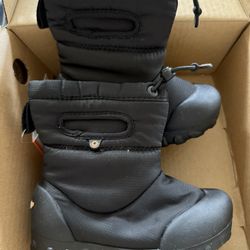 Toddler Bogs Boots – Size 10 (New with Tags)