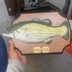 Big Mouth Billy Bass Singing Fish 