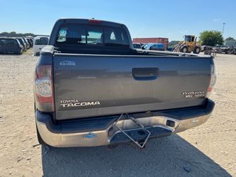 2010 Toyota Tacoma auto parts for sale 4.0L engine 4x2