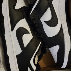 Nike Black And White Dunks (Brand New)