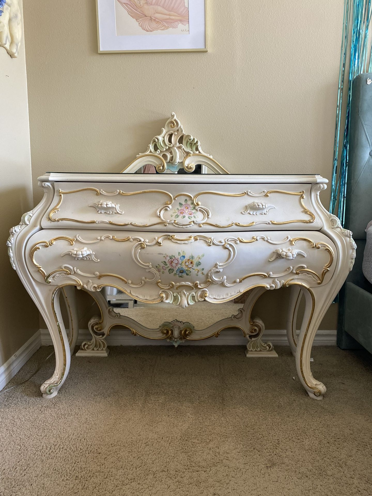 Reproduction Vintage Silik Baroque/Rococo Vanity Dresser Set With Mirror