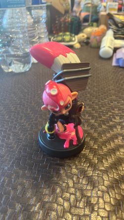 Splatoon 2 Amiibo Neon Pink Boy Octoling Nintendo Switch Wii U 3DS Inkling