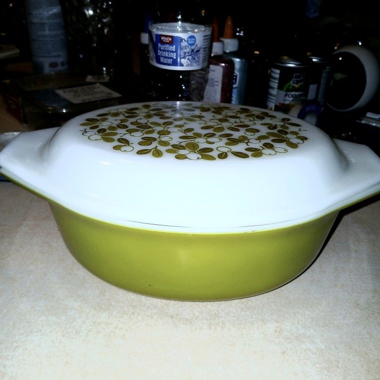 Vintage Pyrex Verde Olive With Lid Dish Casserole 1.5 QT Ovenware 15 USA
