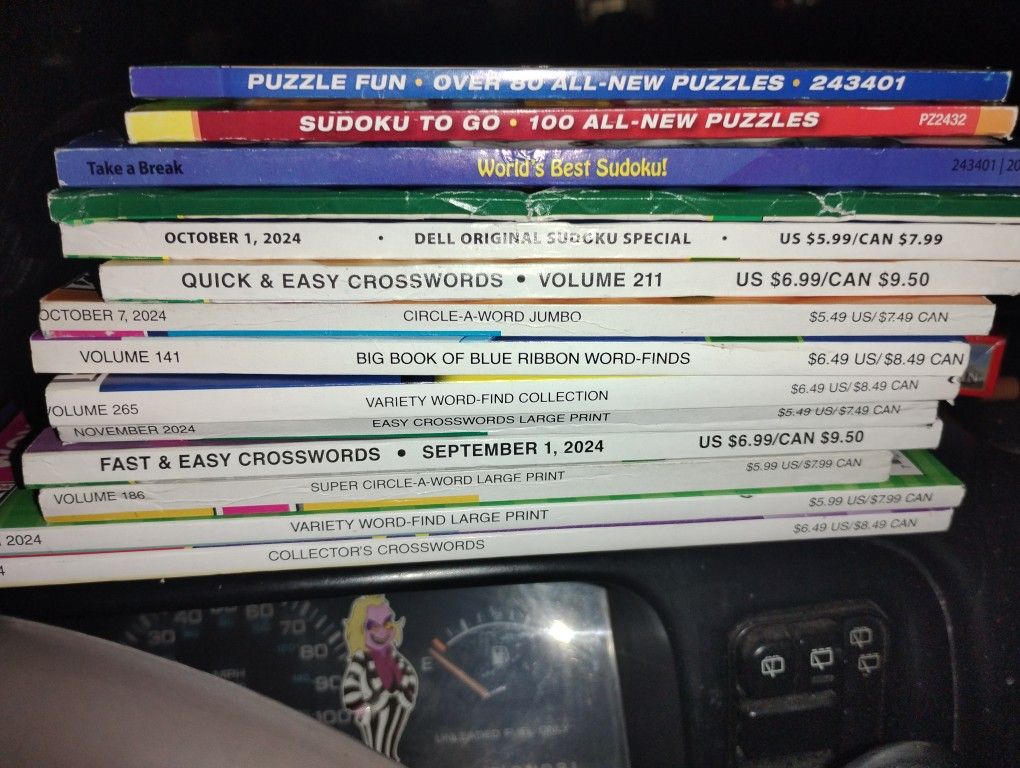 Huge Lot Of Crosswords, SUDOKU, Find A WORD And More 14 ISSUES In All!
