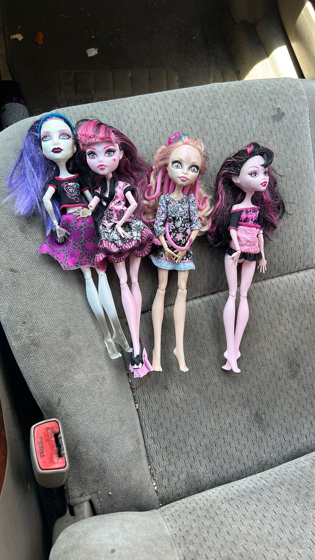 Moster Hig Dolls $35