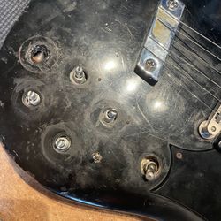 VonRock Customs Luthier Services 