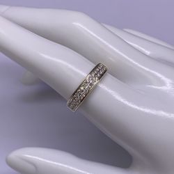 10k Diamond Ring 