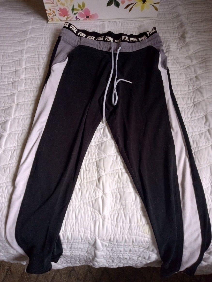 Pink Victoria Secrets Yoga Pants. Size Medium.