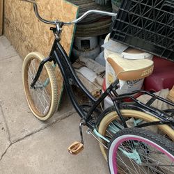 Three Bikes Bicycles read description