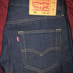 Levi Straight Fit Mens 501/514/505 (Size 36&34)
