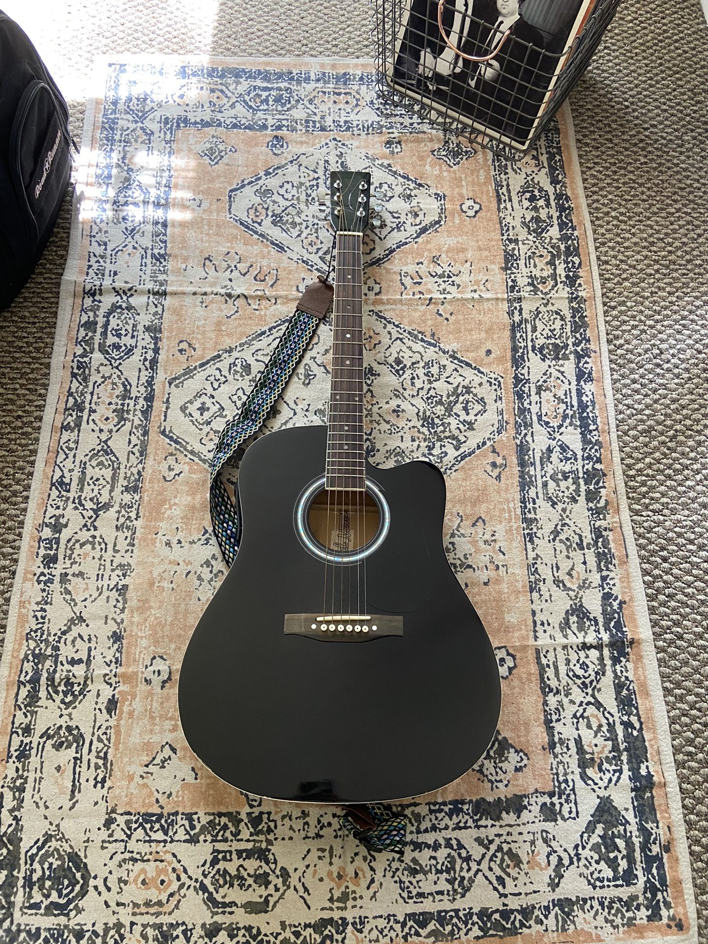 Electro/ Acoustic Guitar 