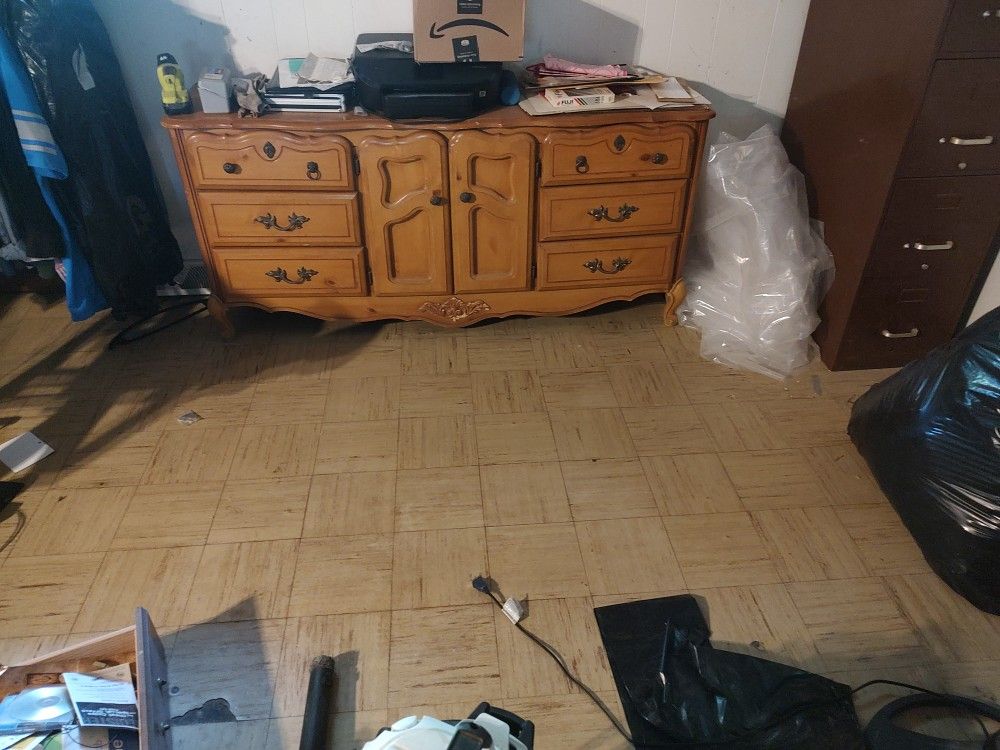 Dresser For Free