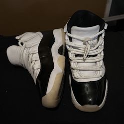 Jordan 11 Gratitudes Size 7 Box Included