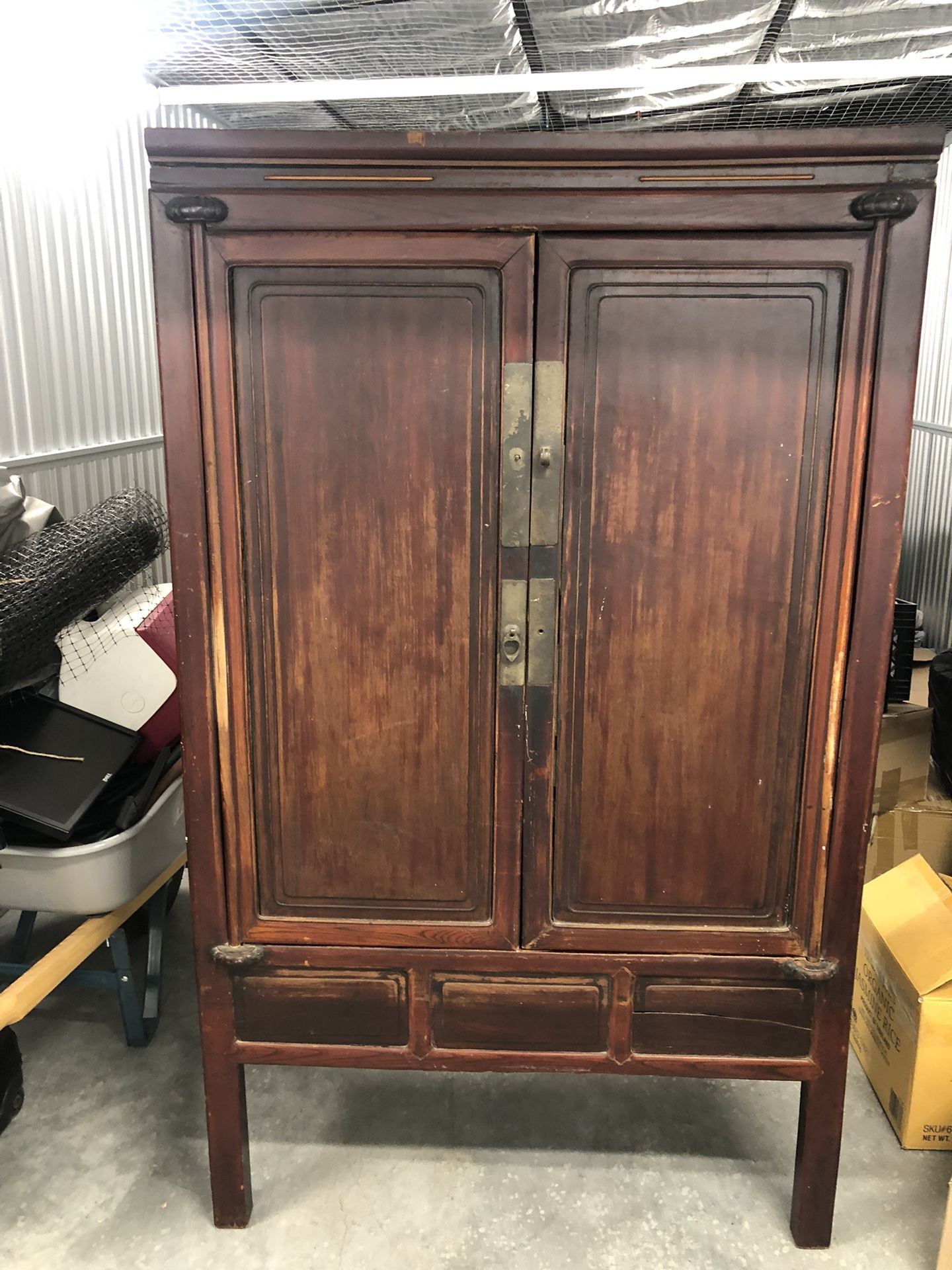 Vintage Chinese Cabinet