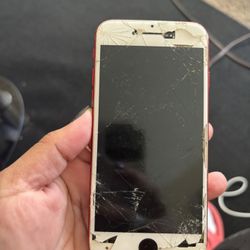 Unlocked iPhone Se Lots Of Cracks Can Be Used For Parts $40
